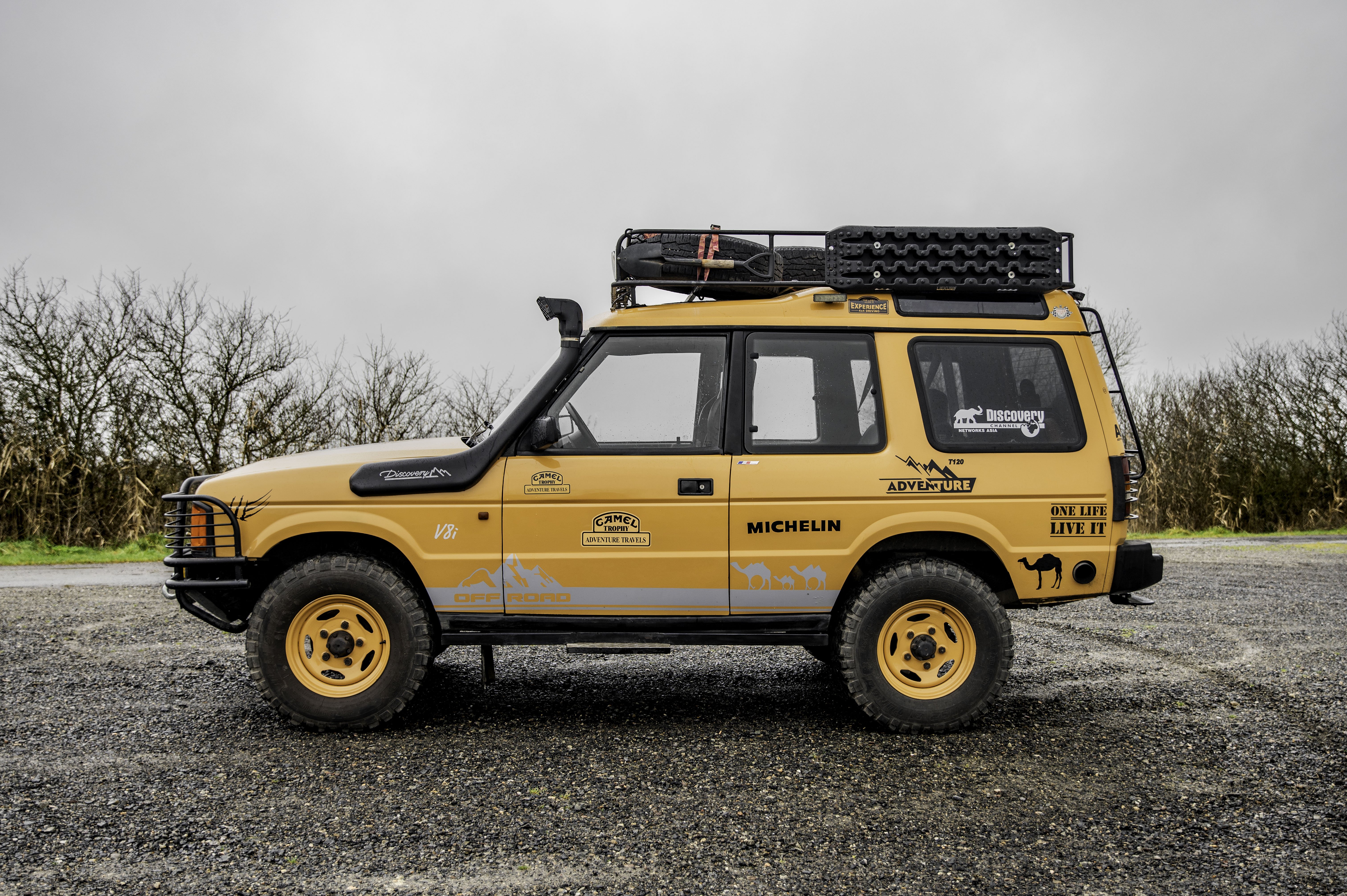 154307-1095844-car-20260202_162313-discovery_camel_trophy-7.jpg
