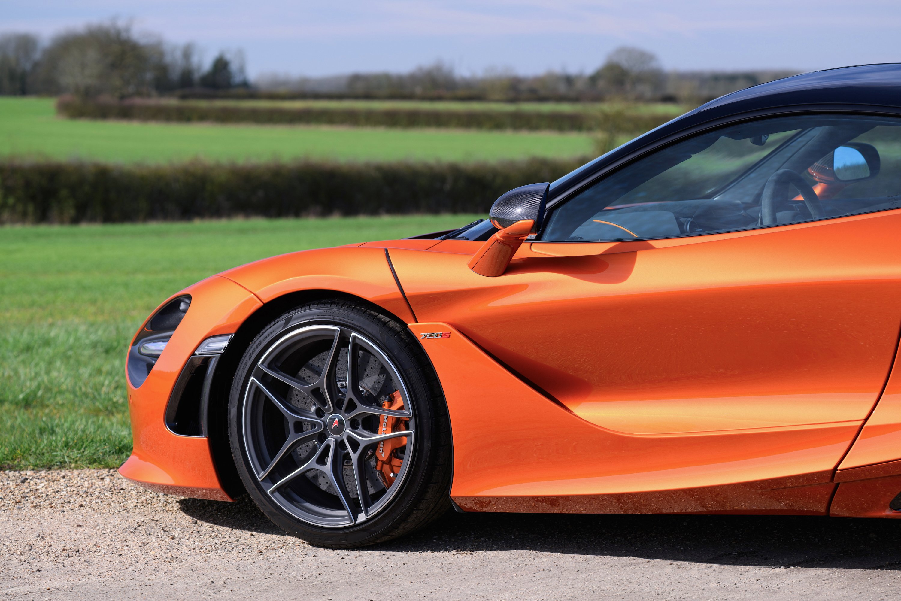 221367-1101490-car-20260310_142741-23.hero_.passenger.detail (1).jpeg