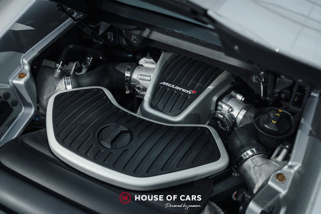119342-1090612-car-20251215_110703-mclaren_12.jpg