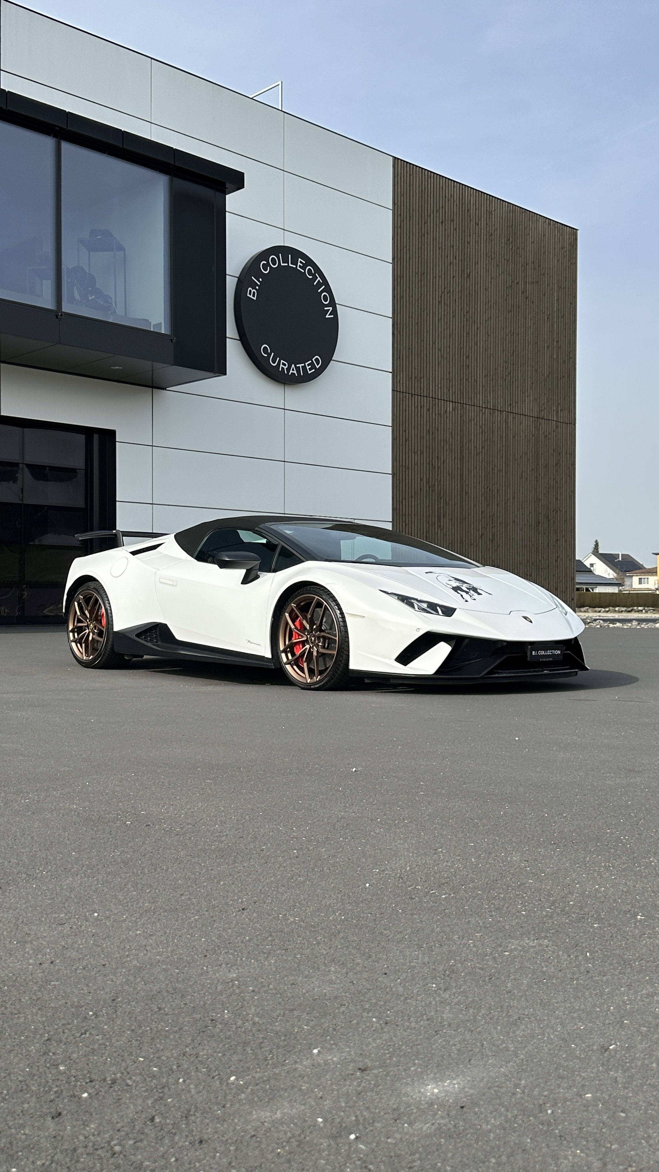 211818-1101327-car-20260310_103726-huracan_performante_12.jpg