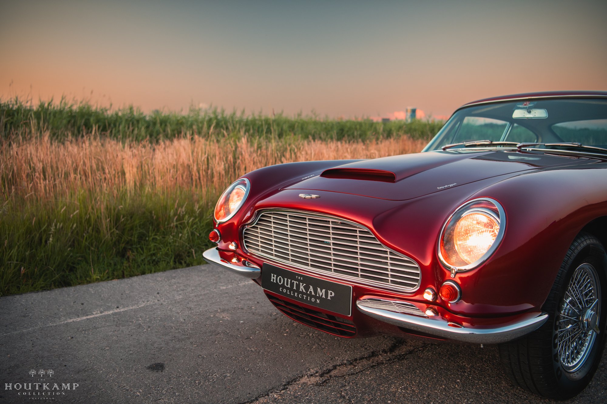 32093-983742-car-20230927_122525-aston_martin_db6-8706.jpg