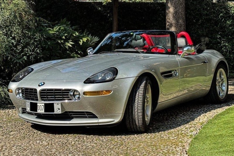 233940-1103795-car-20260326_150105-2000-bmw-z8-69bab145e7712.jpg