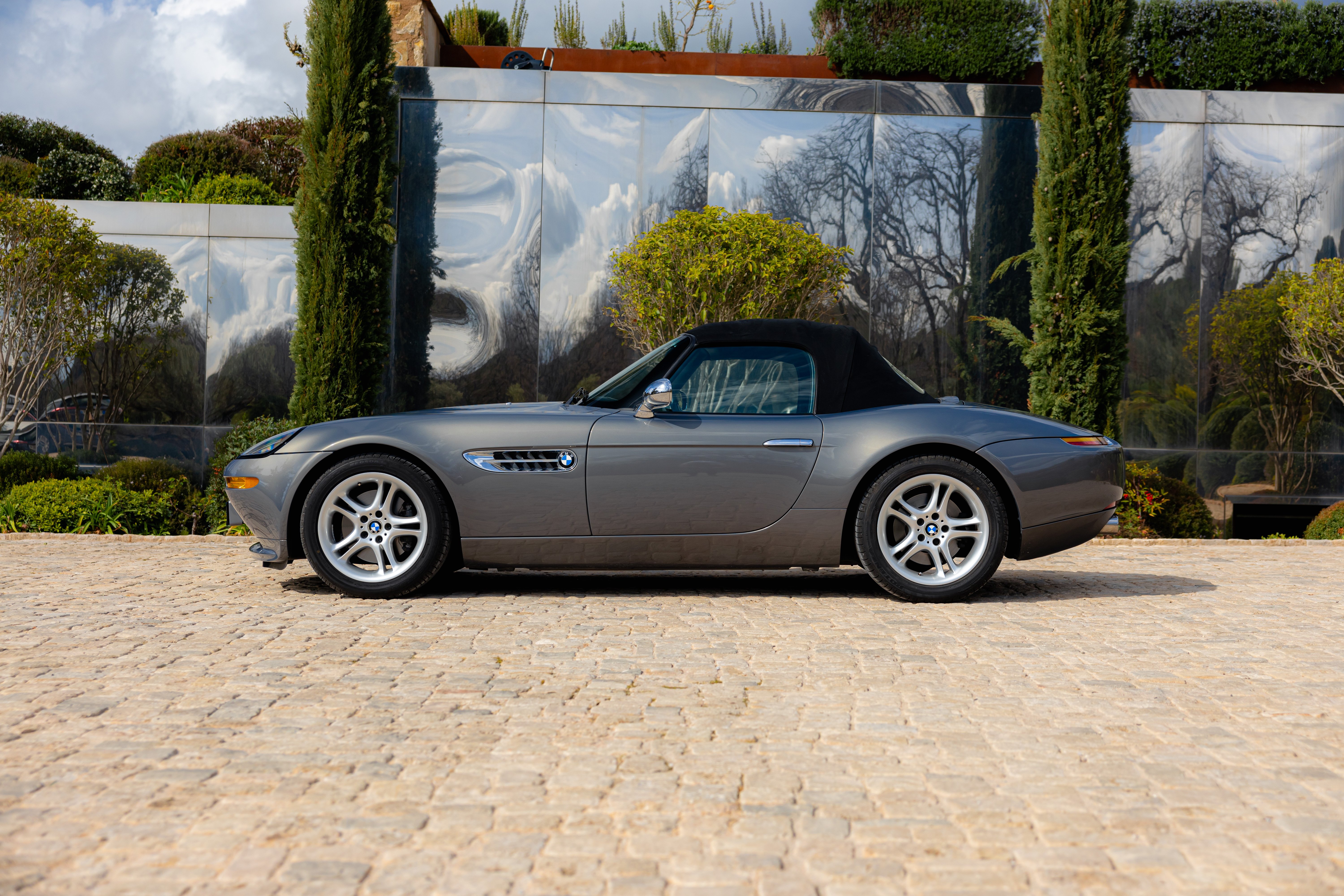 154307-1102898-car-20260319_163508-bmw_z8_-_6.jpg