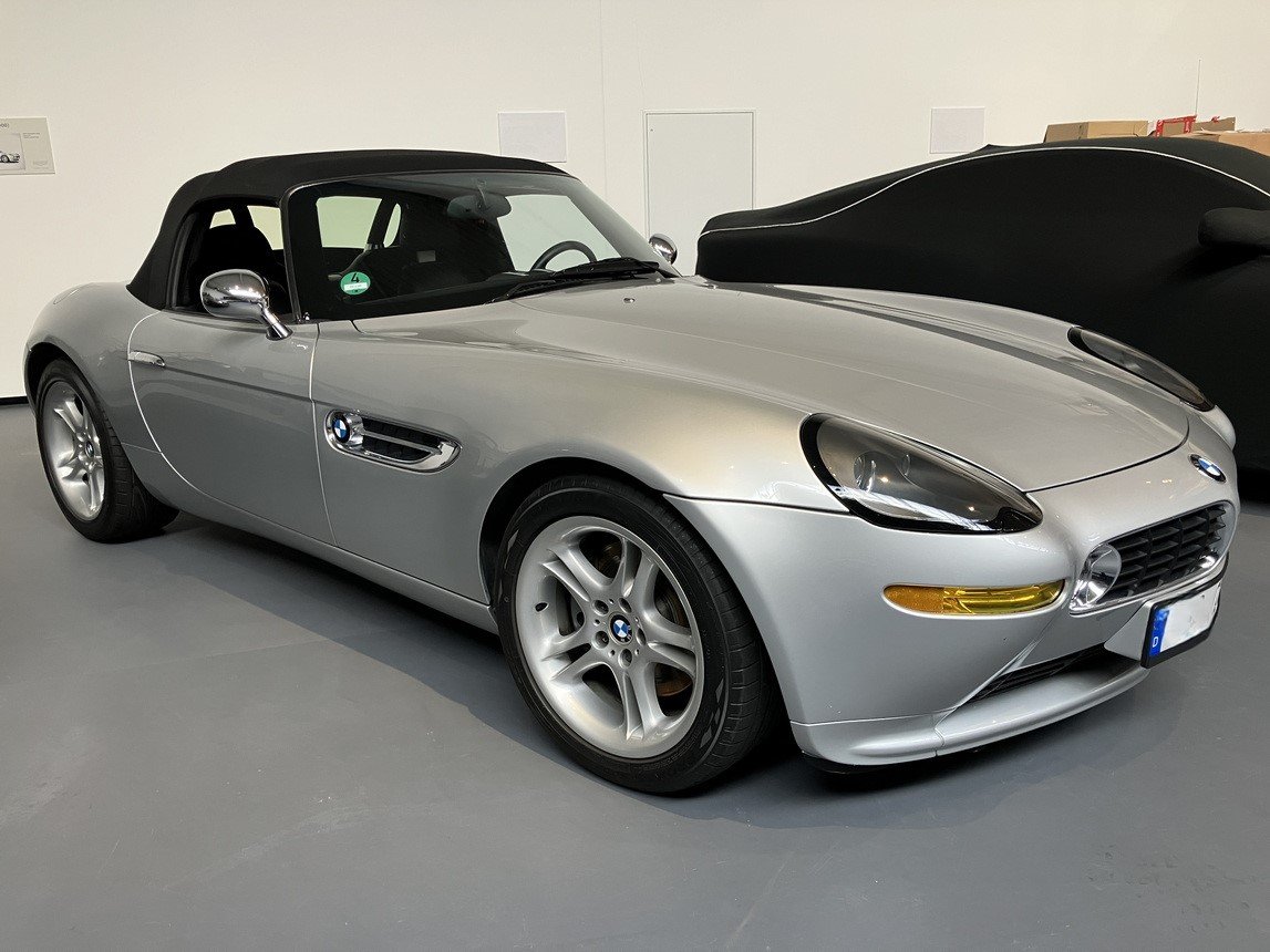 161203-1099108-car-20260223_122735-bmw_z8_01.jpg